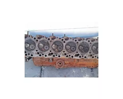 CUMMINS 6BT 5.9 Cylinder Head