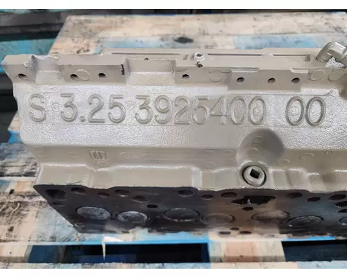 CUMMINS 6BT Cylinder Head