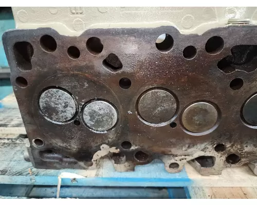 CUMMINS 6BT Cylinder Head