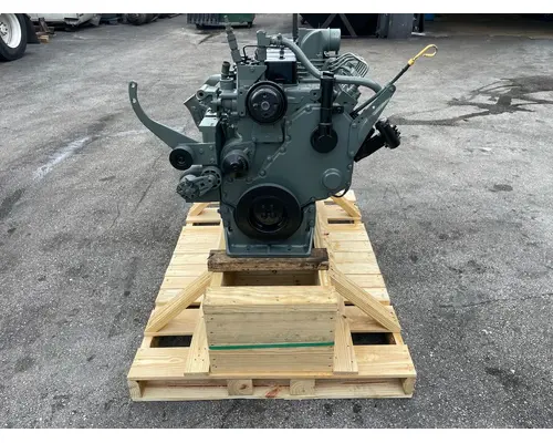 CUMMINS 6BT Engine Assembly