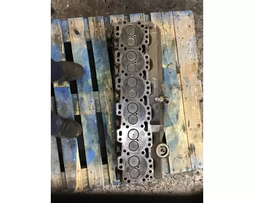 CUMMINS 6CT-8.3 CYLINDER HEAD