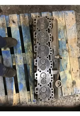 CUMMINS 6CT-8.3 CYLINDER HEAD