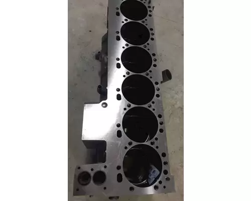 CUMMINS 6CT8.3L Cylinder Block
