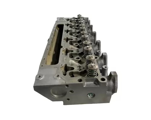 CUMMINS 6CT8.3L Cylinder Head
