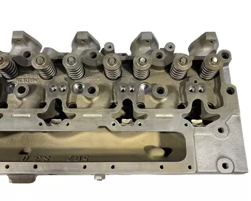CUMMINS 6CT8.3L Cylinder Head