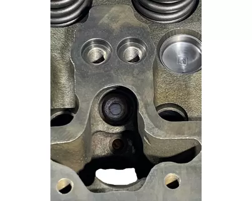 CUMMINS 6CT8.3L Cylinder Head