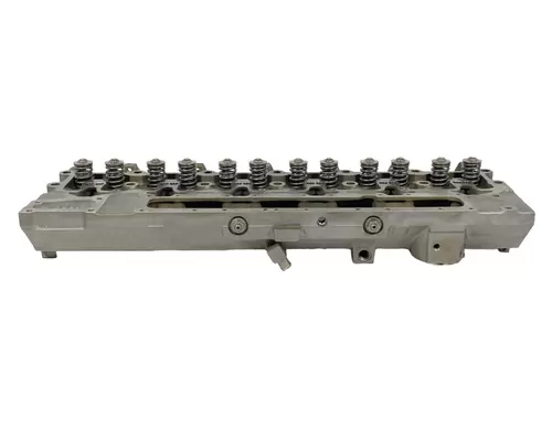 CUMMINS 6CT8.3L Cylinder Head