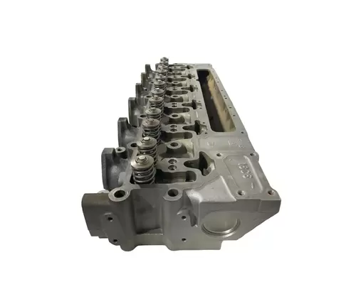 CUMMINS 6CT8.3L Cylinder Head