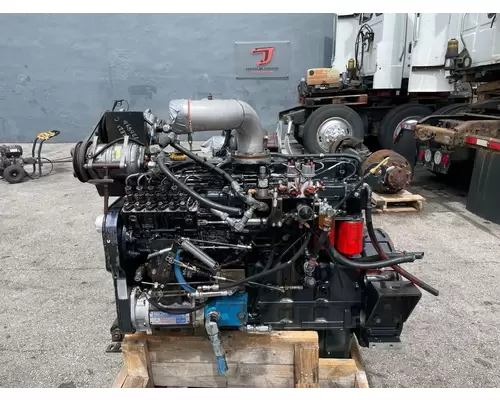 CUMMINS 6CT8.3 Engine Assembly