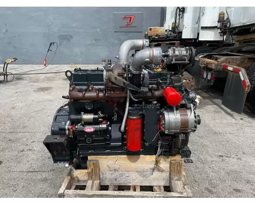 CUMMINS 6CT8.3 Engine Assembly