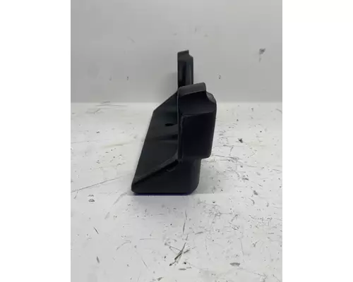 CUMMINS 8.3L Engine Mounts
