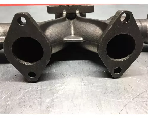 CUMMINS 8.3 Exhaust Manifold