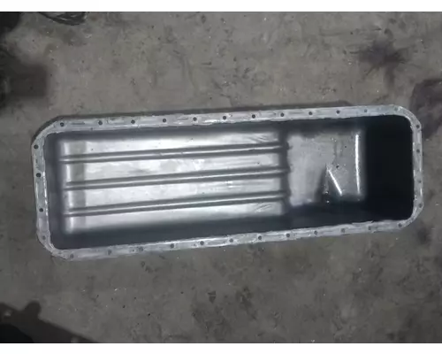 CUMMINS 8.3 Oil Pan