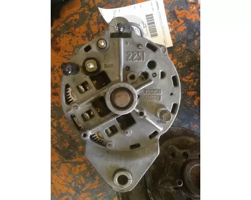 CUMMINS 855 Alternator