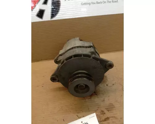 CUMMINS 855 Alternator