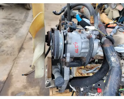 CUMMINS B5.9 Air Conditioner Compressor