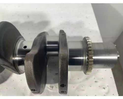 CUMMINS B6.7 Crankshaft