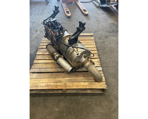 CUMMINS B6.7 DPF (Diesel Particulate Filter)