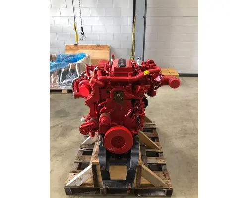 CUMMINS B6.7 Engine Assembly