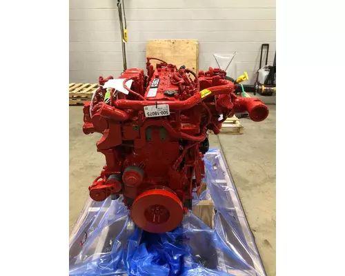 CUMMINS B6.7 Engine Assembly
