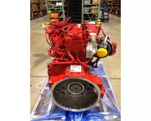 CUMMINS B6.7 Engine Assembly