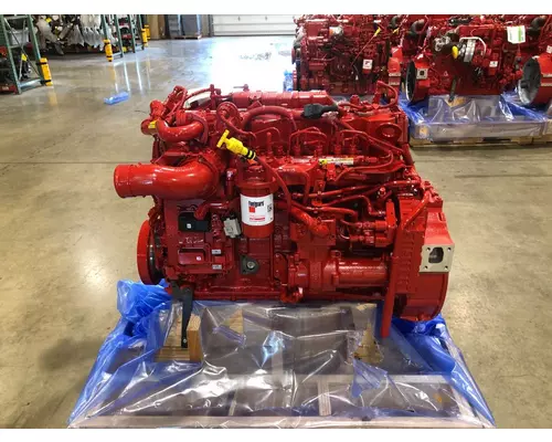 CUMMINS B6.7 Engine Assembly