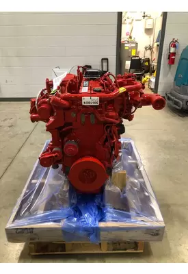 CUMMINS B6.7 Engine Assembly