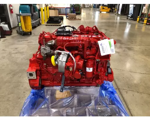 CUMMINS B6.7 Engine Assembly