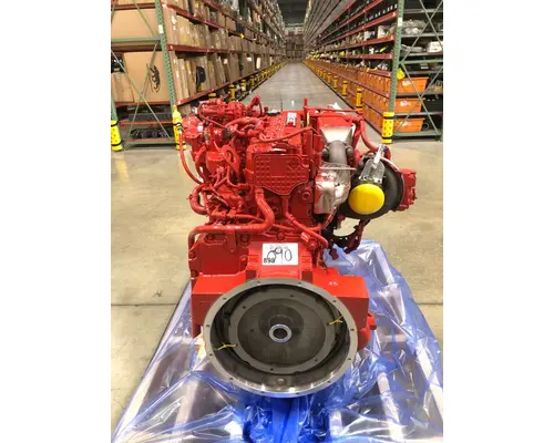 CUMMINS B6.7 Engine Assembly