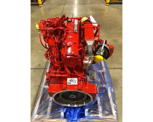 CUMMINS B6.7 Engine Assembly