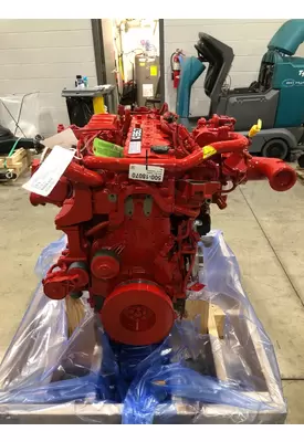 CUMMINS B6.7 Engine Assembly