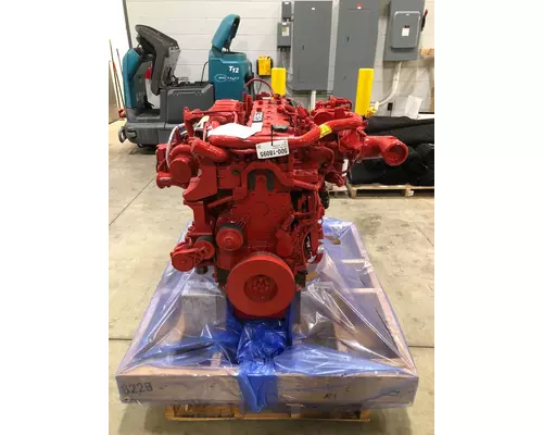 CUMMINS B6.7 Engine Assembly