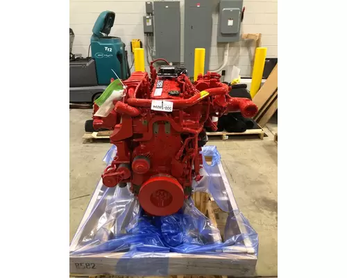 CUMMINS B6.7 Engine Assembly
