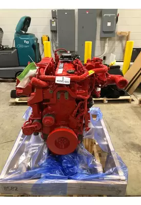 CUMMINS B6.7 Engine Assembly
