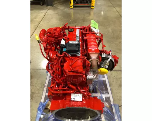 CUMMINS B6.7 Engine Assembly