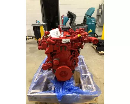 CUMMINS B6.7 Engine Assembly
