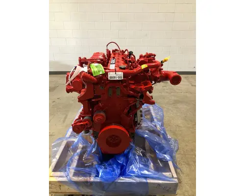 CUMMINS B6.7 Engine Assembly