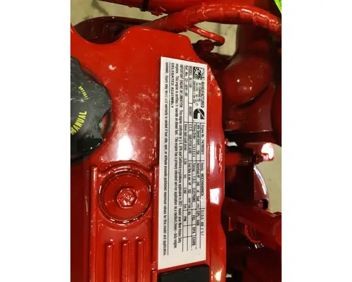 CUMMINS B6.7 Engine Assembly