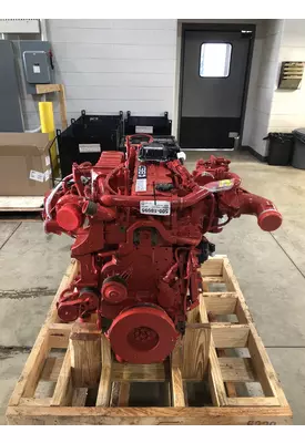 CUMMINS B6.7 Engine Assembly