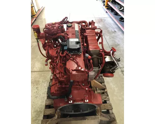 CUMMINS B6.7 Engine Assembly