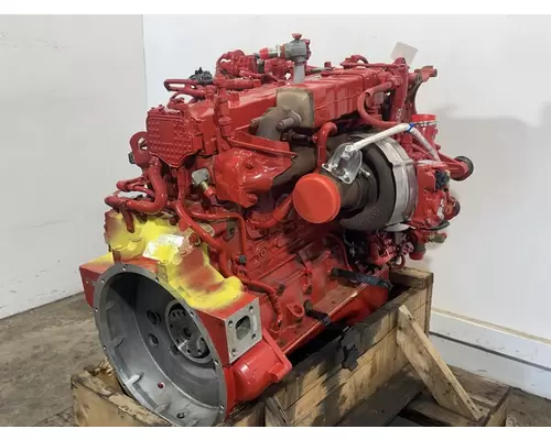 CUMMINS B6.7 Engine Assembly