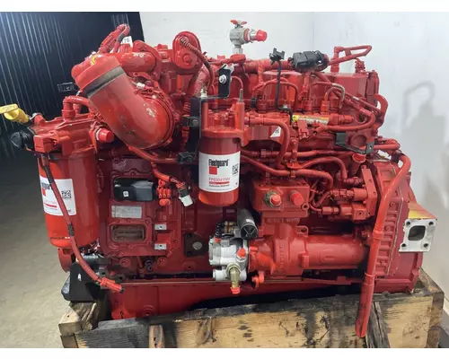 CUMMINS B6.7 Engine Assembly