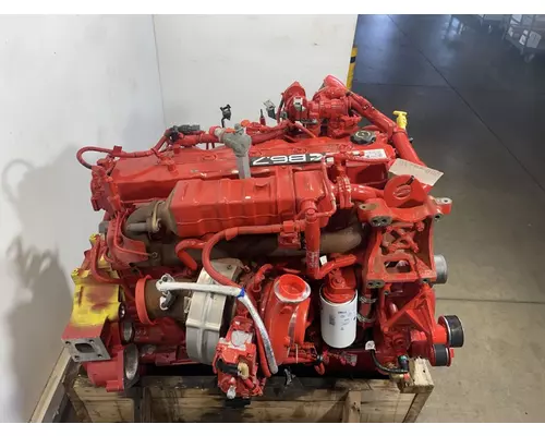 CUMMINS B6.7 Engine Assembly