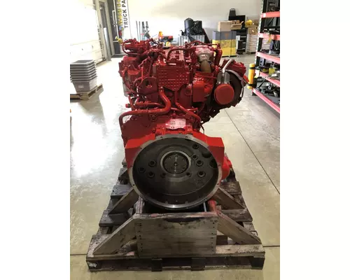 CUMMINS B6.7 Engine Assembly