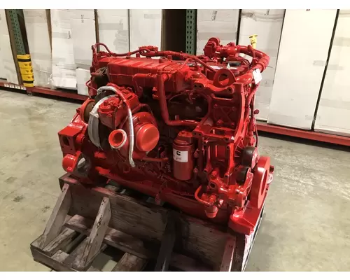 CUMMINS B6.7 Engine Assembly