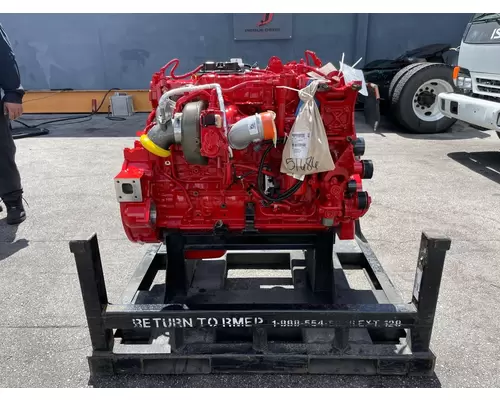 CUMMINS B6.7 Engine Assembly