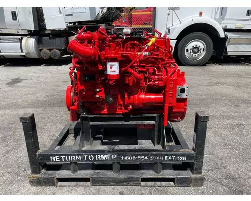 CUMMINS B6.7 Engine Assembly