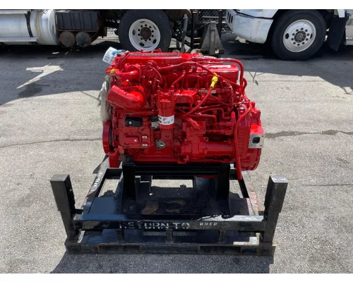 CUMMINS B6.7 Engine Assembly