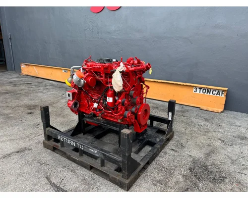 CUMMINS B6.7 Engine Assembly