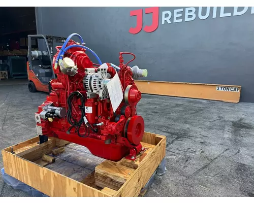 CUMMINS B6.7 Engine Assembly